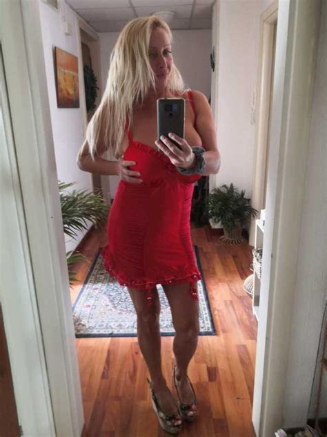 Escort Arezzo, Donna cerca Uomo Arezzo